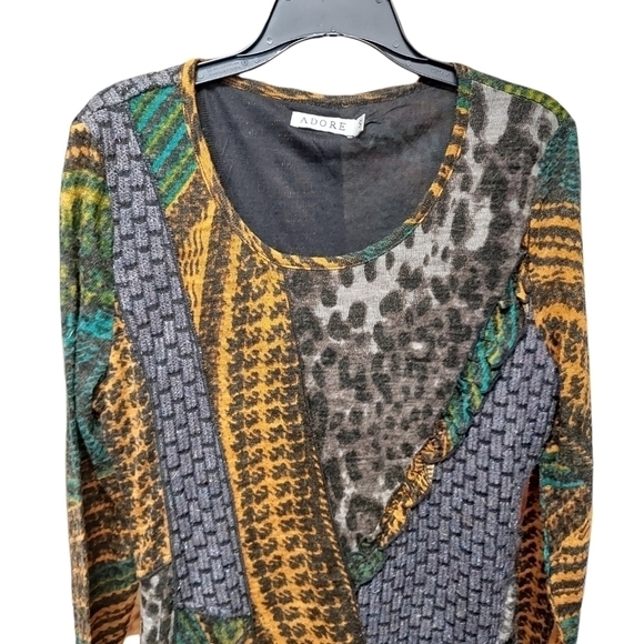 Adore top or short dress small - Picture 2 of 5